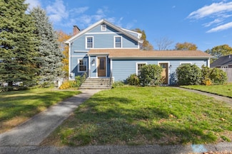 9 Haigh Ave, Niantic, CT 06357