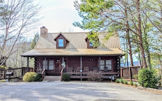 642 Kings Hills Blvd, Pigeon Forge, TN 37863