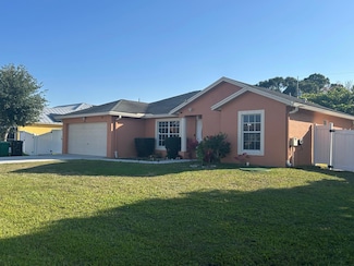 2110 SW Larchmont Ln, Port Saint Lucie, FL 34984