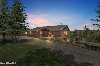 603 Schneiders Rd, Sagle, ID 83860