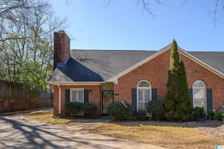 2903 Cahaba Brook Ln, Vestavia, AL 35243