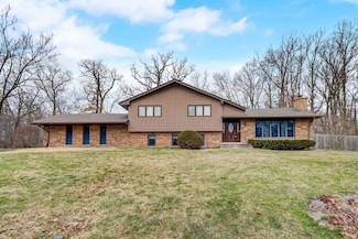 103 Chalet Ct, Crete, IL 60417