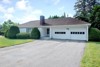 363 Garland St, Bangor, ME 04401