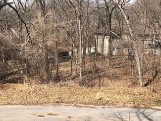 000 W Arlington, Springfield, MO 65803
