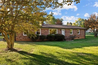 1260 Morgan St, Walnut Cove, NC 27052
