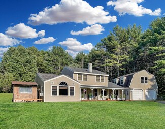 185 Main St, Lisbon Falls, ME 04252