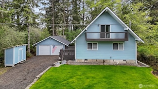 473 Mount Olympus Ave SE, Ocean Shores, WA 98569