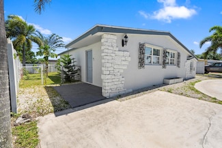 9170 Keating Dr, Palm Beach Gardens, FL 33410