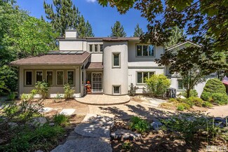 900 Douglas Fir Dr, Reno, NV 89511