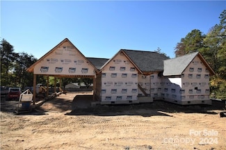 6506 Pargo Rd, Charlotte, NC 28216