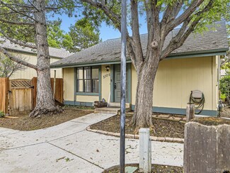 3726 S Danube Cir, Aurora, CO 80013