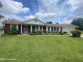 4505 Forest Ridge Ct, Louisville, KY 40219