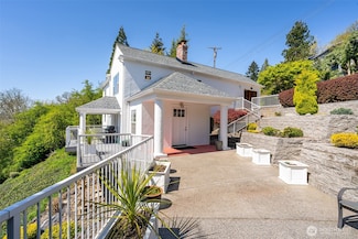 161 NE Highland Place, Chehalis, WA 98532
