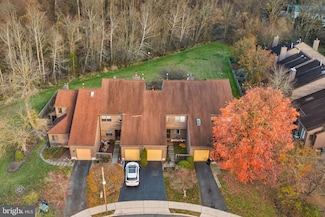 12 Jacob Ct, Ewing, NJ 08628