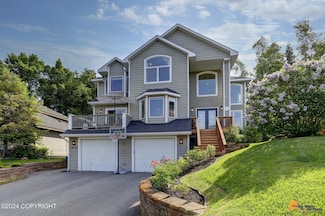 7213 Hunter Cir, Anchorage, AK 99502