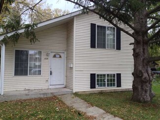 1729 Seymour Ave, North Chicago, IL 60064