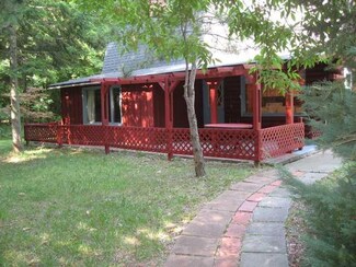 2366 Beebe Rd, Wilson, NY 14172