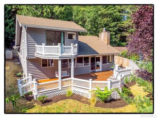 606 Shelter Bay Dr, La Conner, WA 98257