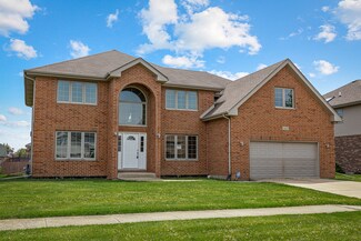 4617 203rd St, Matteson, IL 60443