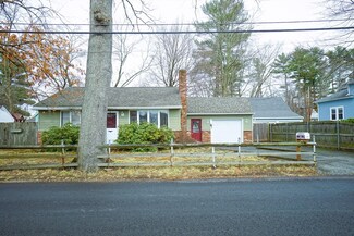 9 Lake St, Wilmington, MA 01887