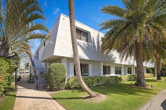 2743 NE 28th Ct Unit 3, Lighthouse Point, FL 33064