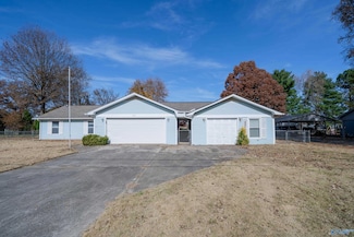 207 Collins Ln, Meridianville, AL 35759