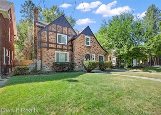 16555 Edinborough Rd, Detroit, MI 48219