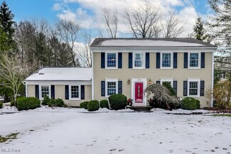 2308 Tyre Dr, Hudson, OH 44236