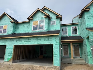 1736 Tyrone Dr, Shakopee, MN 55379