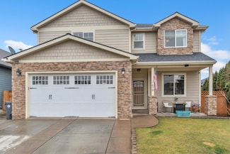 879 Holley Way, Central Point, OR 97502