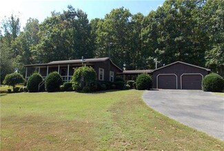 3552 Mount Carmel Rd, Decaturville, TN 38329