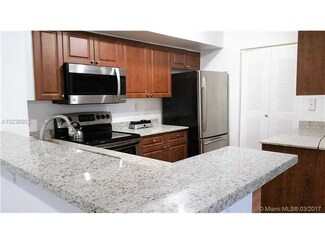 2620 S University Dr Unit 209, Davie, FL 33328