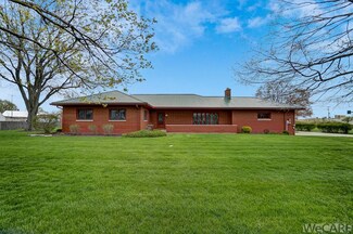 124 Summers Ln, Delphos, OH 45833