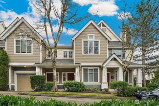 1432 Huckleberry Cir, Issaquah, WA 98029