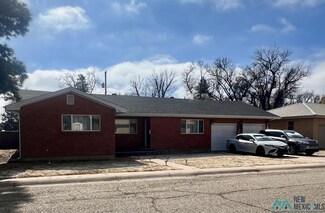 705 Diane Ave, Las Vegas, NM 87701
