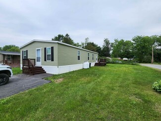 1004 Mountainview Ave, Charlestown, NH 03603