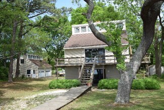 12202 Heron Dr, MacHipongo, VA 23405