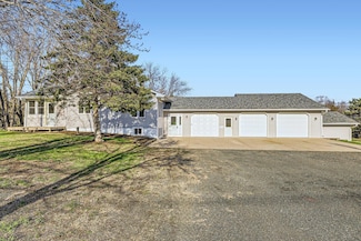 36 260th St, Osceola, WI 54020