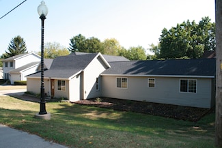 2960 W John Beers Rd, Stevensville, MI 49127