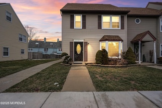 7 Revere Ct Unit 1, Jackson, NJ 08527