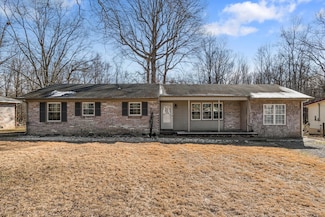 31 Eastwood Dr, Fayetteville, TN 37334
