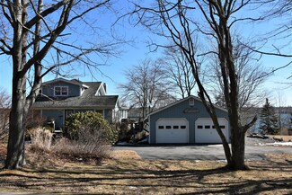 37 Clark Shore Rd, Harpswell, ME 04079