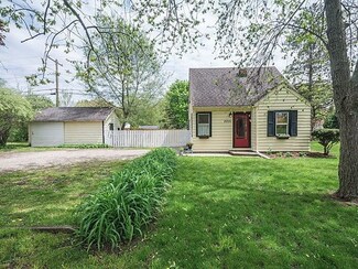 3231 La Salle Dr, Ann Arbor, MI 48108