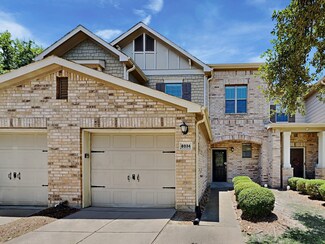 8034 Singing Sonnet Ln, Houston, TX 77072