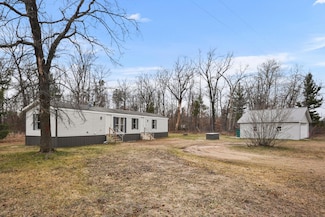16415 N 10th Ave, Marion, MI 49665