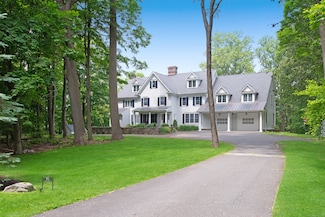 91 Golf Ln, Ridgefield, CT 06877