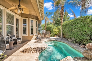 105 Shoreline Dr, Rancho Mirage, CA 92270