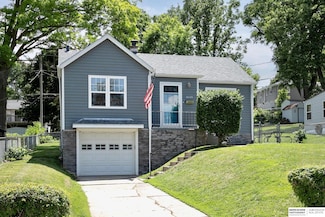 6633 Spencer St, Omaha, NE 68104