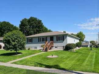 4728 Deva Dr, Grand Island, NE 68801