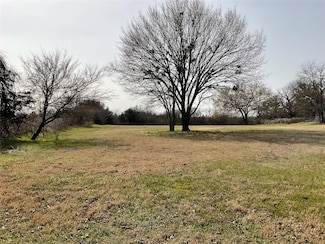 2330 Knight Rd, Denison, TX 75020